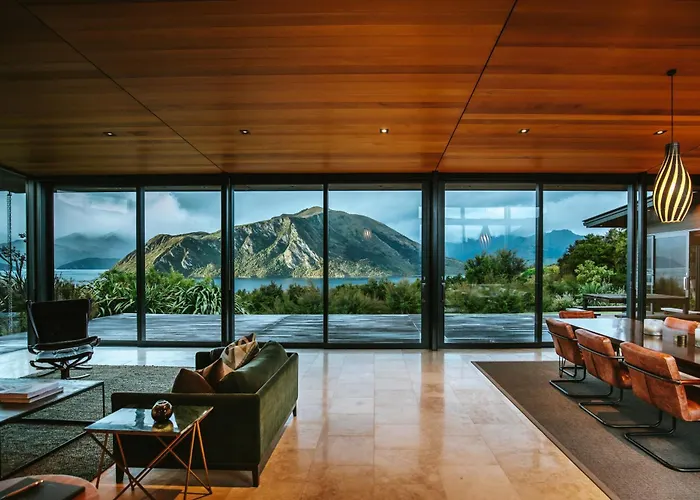 Aurum - Sleeps 6 - Stunning Views *
